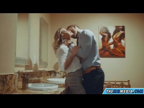 ❤️ Калі грудастая бландынка спакушае цябе ў грамадскім туалете ️❌ Чортнае відэа у порна be.taxiklass.ru ☑